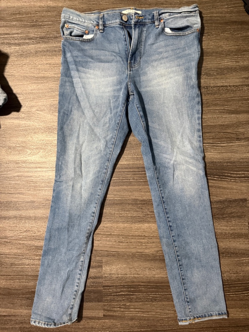 PacSun | Light Wash Stacked Skinny Jeans | 34x32